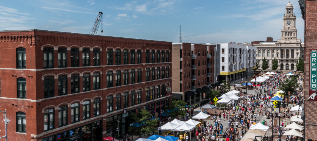 Des Moines